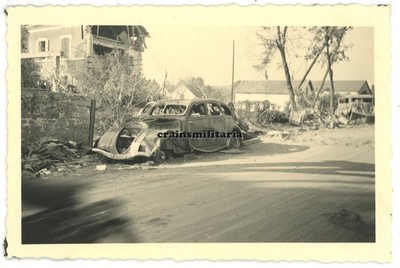 Orig. Foto zerstörte franz. Beute Pkw Peugeot Citroën in Frankreich 1940