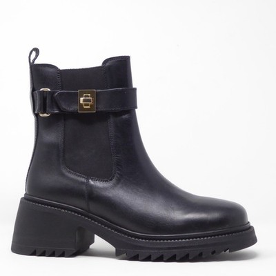 NEW Steve Madden Women Ankle Boots Black Gates Leather Lug Sole Platform 9