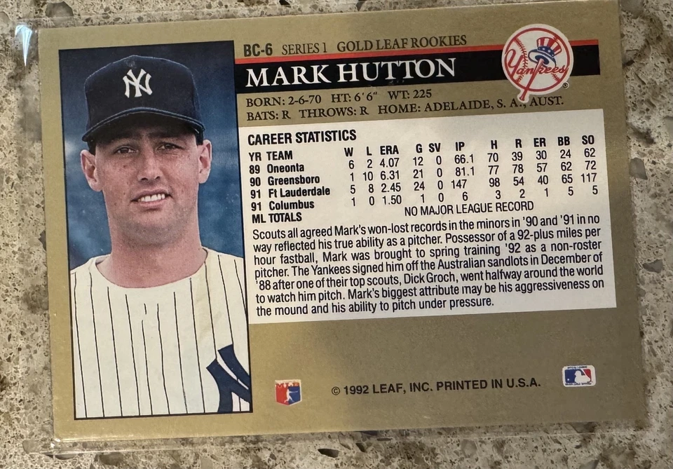 Mark Hutton 1992 Leaf Gold Rookies RC #BC-6 Yankees - Image 2 of 2