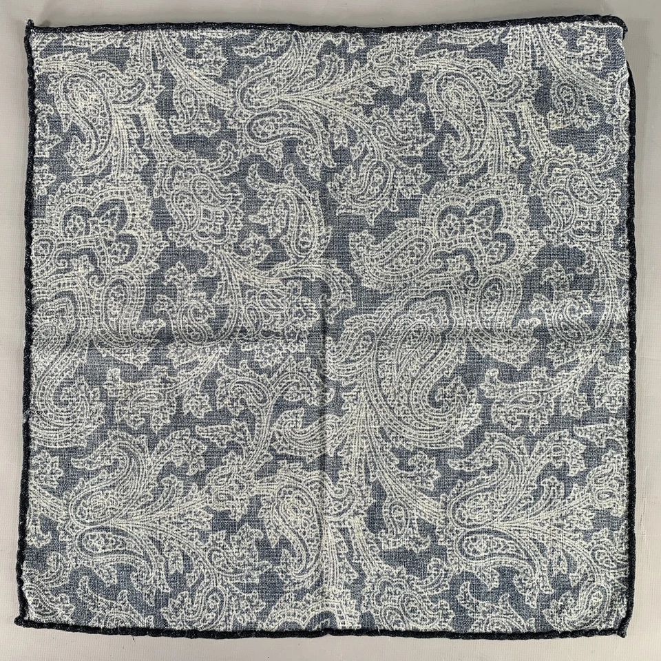 Cuadrado de Bolsillo BRUNELLO CUCINELLI Azul Marino Blanco Paisley Foto 2 de 2