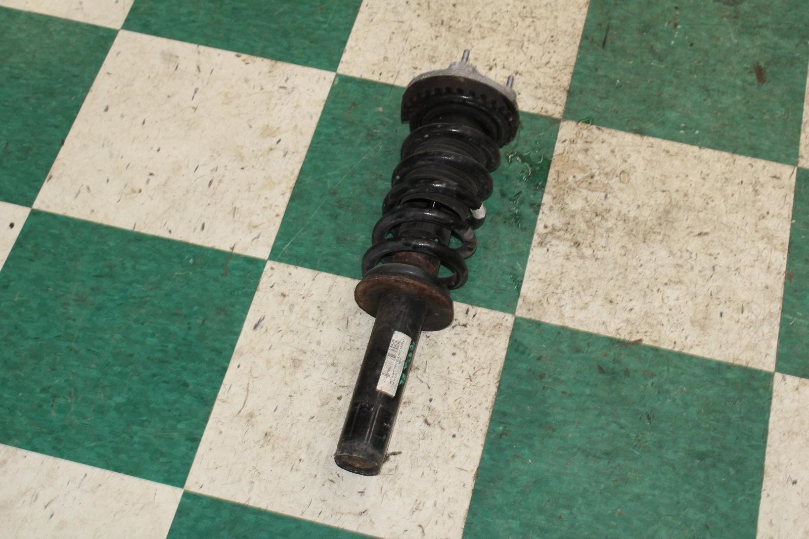14-17 Ghibli Front Driver Side Left LF Suspension Coilspring Strut Shock OEM WTY