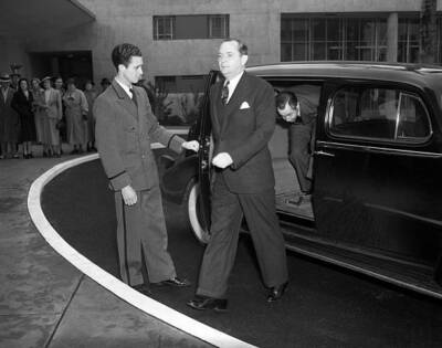 The dedication ceremony of Columbia Square radio studios Hollywo 1940s Photo 16