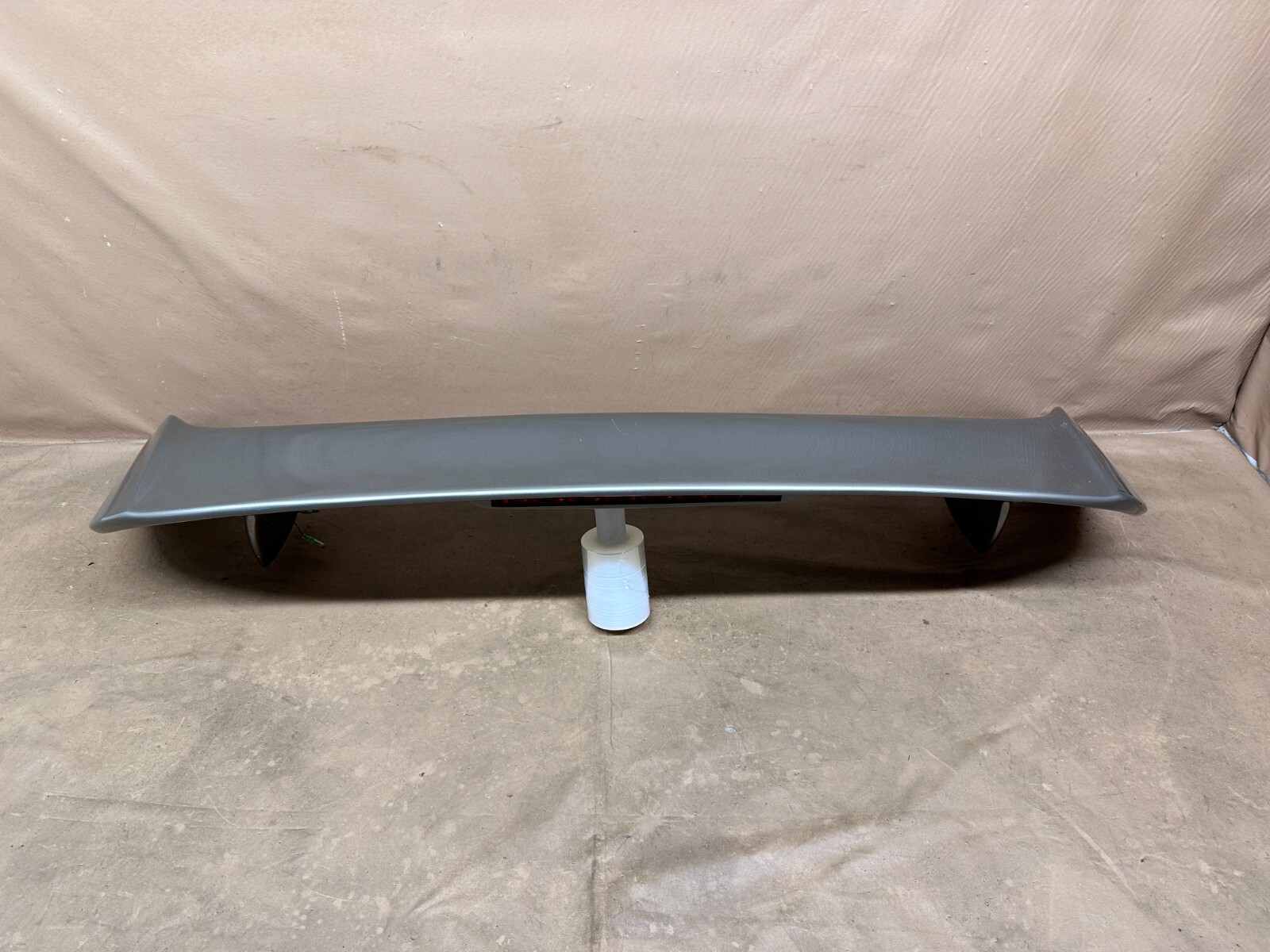 Aston Martin Porsche Ferrari Rear Trunk Spoiler Wing w/ Third Light Fiberglass