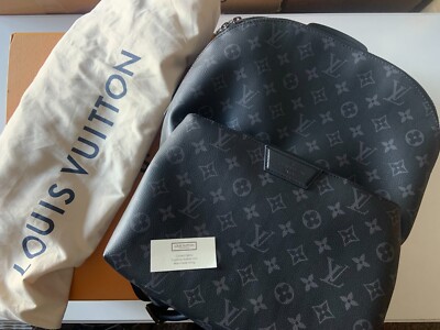 NEW Louis Vuitton M43186 Discovery Backpack PM Monogram Eclipse 