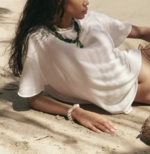 Free People We The Free Ivory Crew Neck Raw Edge Seams Boxy Nina Tee Sz M