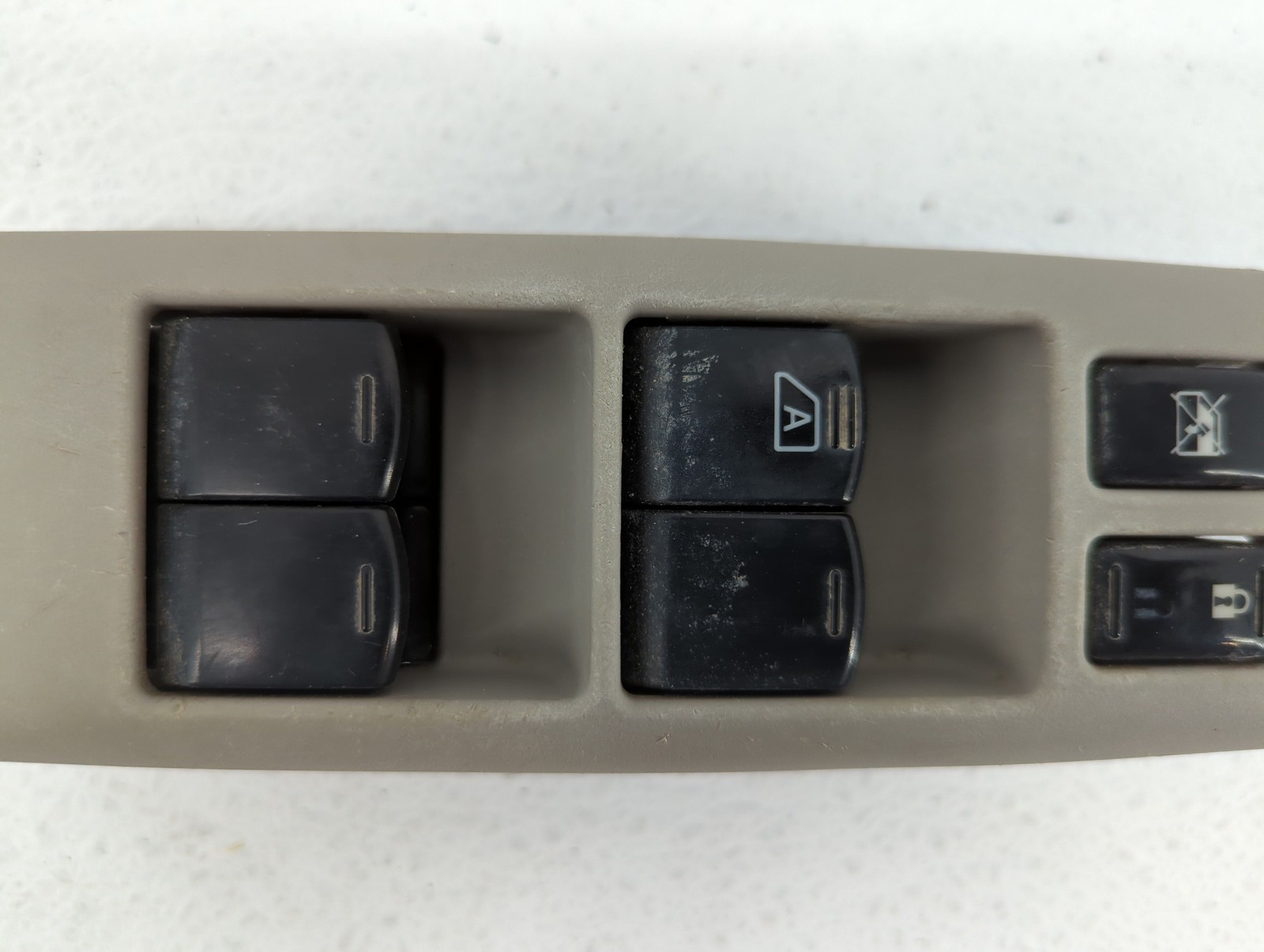 2011-2015 Nissan Rogue Driver Left Door Master Power Window Switch JJQL8
