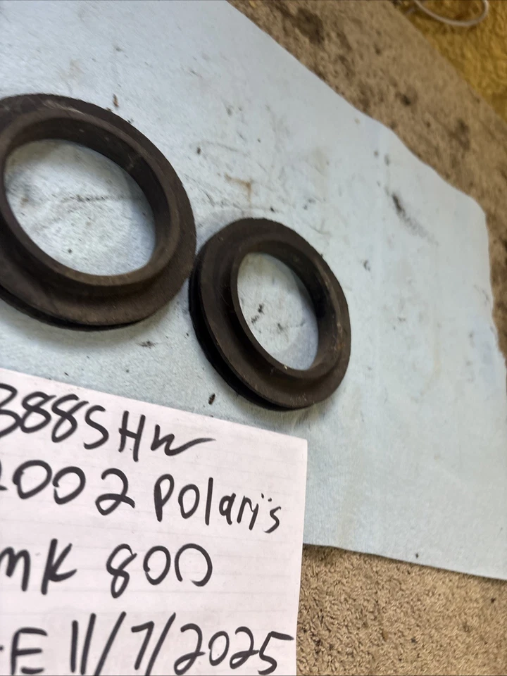 2002 Polaris RMK 800 airbox rubber boots seals 388 - Image 3 of 4
