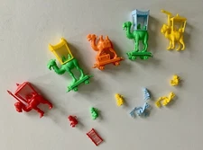 1969 Kelloggs Cereal R&L Camel Crazy Train Monkeys Cereal Premium Toys 15 Pieces