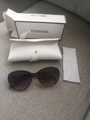 New- Titanora Oversized Cat Eye Sunglasses Set - Green & Tortoiseshell Cat 3 - Image 1 of 4