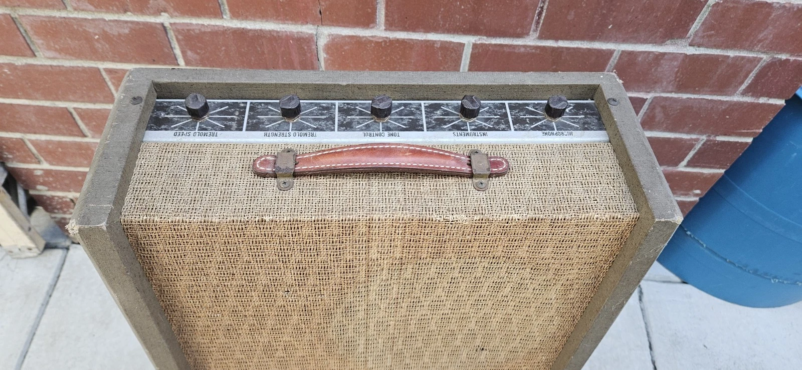 Picture 2 of 18