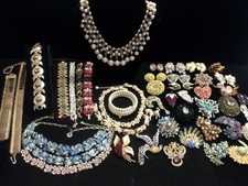 VINTAGE HIGH END JEWELRY 45 PC LOT ~ 4 SETS ~ WEISS ART JULIANA ORA KRAMER +++++