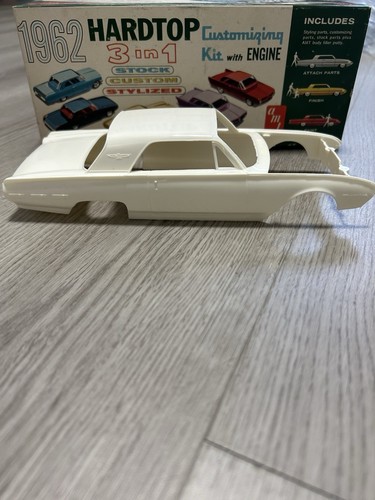 Vintage 1962 AMT 3 In 1 Hardtop Ford T-Bird Thunderbird S-222 200 1/25 Model Car - Picture 14 of 18
