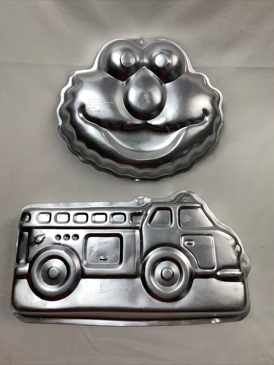 Wilton fire truck cake cheap pan