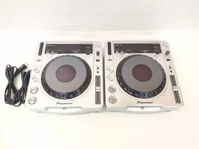 Pioneer CDJ-800MK2 www.krzysztofbialy.com