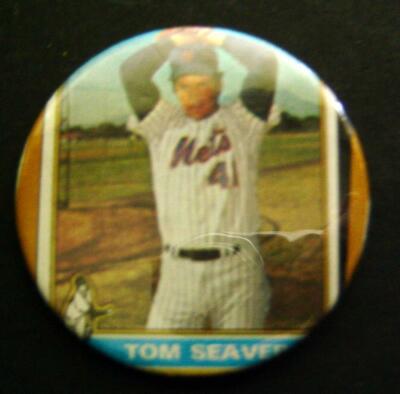 Tom SEAVER New York METS Baseball PIN 2 1/4'' 1976 Topps Card Image