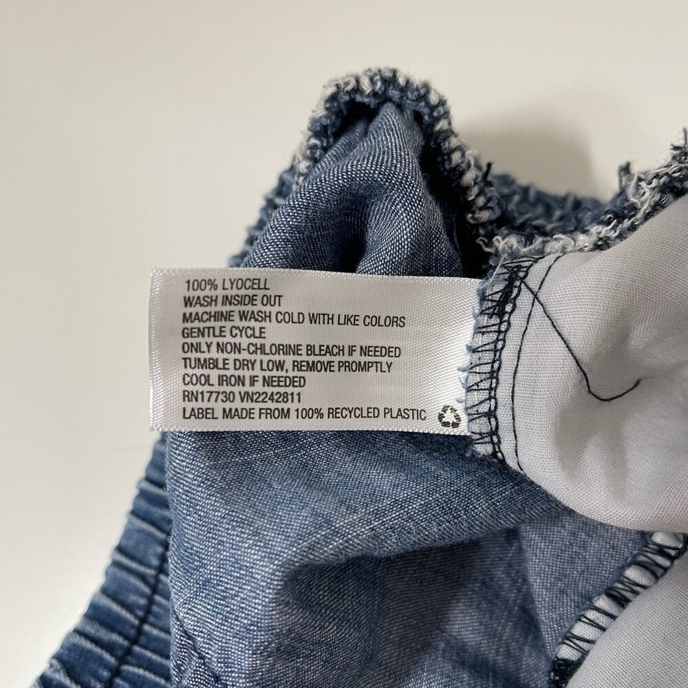 Universal Thread Medium Wash Chambray High Rise F… - image 10