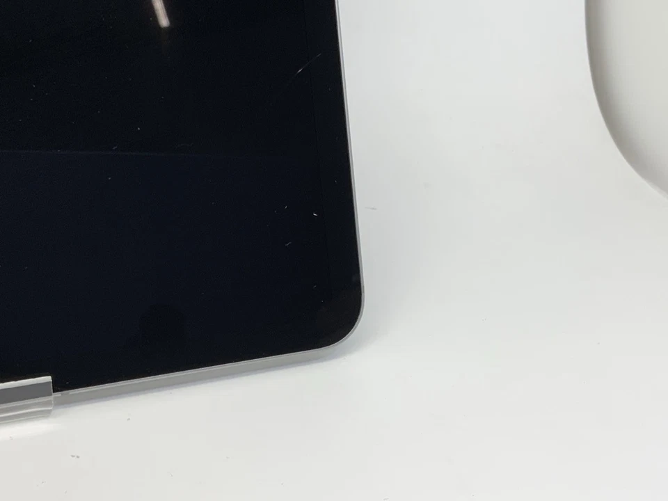 Apple iPad Pro 6 2022 (12,9") 128 GB Wi-Fi + Cellular - Space Grau |PG3532-1... - Bild 2 von 3