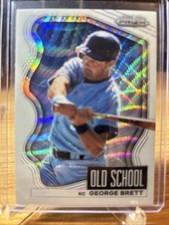 George Brett 2022 Panini Prizm Old School White Wave Prizm #OS-6 KC Royals