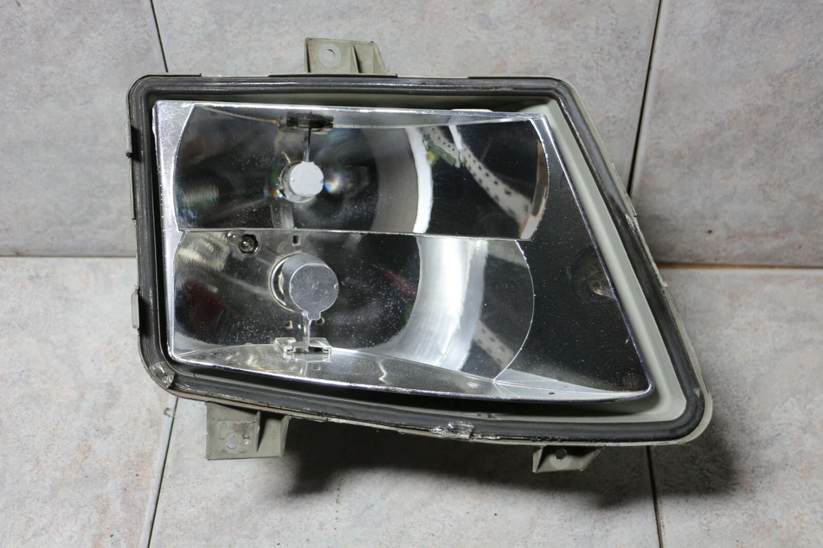 ORIGINAL Mercedes Benz VITO W638 VALEO Scheinwerfer Vorne Rechts  