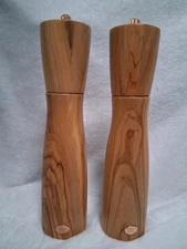 Dash of That Salt & Pepper Mills Natural Beechwood Copper Accents Good Used Cond