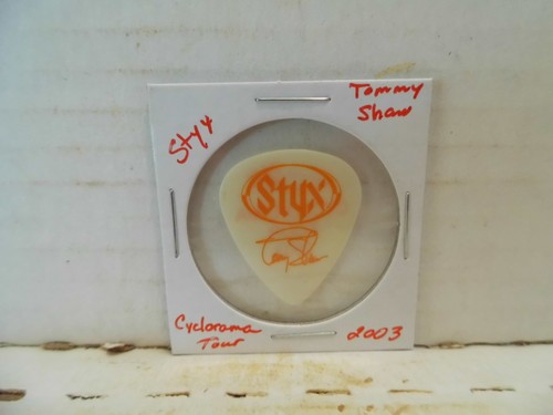 STYX "TOMMY SHAW" CYCORAMA TOUR GUITAR PICK~READ DESCRIPTION #37~15