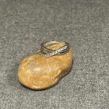 STERLING SILVER AND CUBIC ZIRCONIA TRIPLE BAND RING SIZE 7