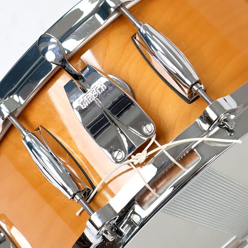 Used Snare Drum Gretsch C-5514S Custom Series Maple 14X5.5 - Picture 6 of 6
