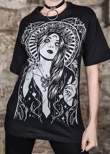 RESTYLE Goddess Oversized T-Shirt Bat 