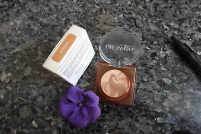 GloWish By Huda Beauty Soft Radiance Bronzing Powder- PickYour Shade-Travel-NIB