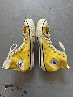 80s vintage Converse hi tops athletic canvas yellow sneakers 80s vintage Converse hi tops athletic canvas yellow sneakers
