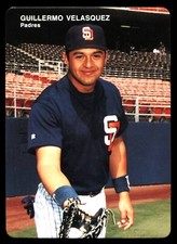 1993 Mothers Cookies GUILLERMO VELASQUEZ SAN DIEGO PADRES #17