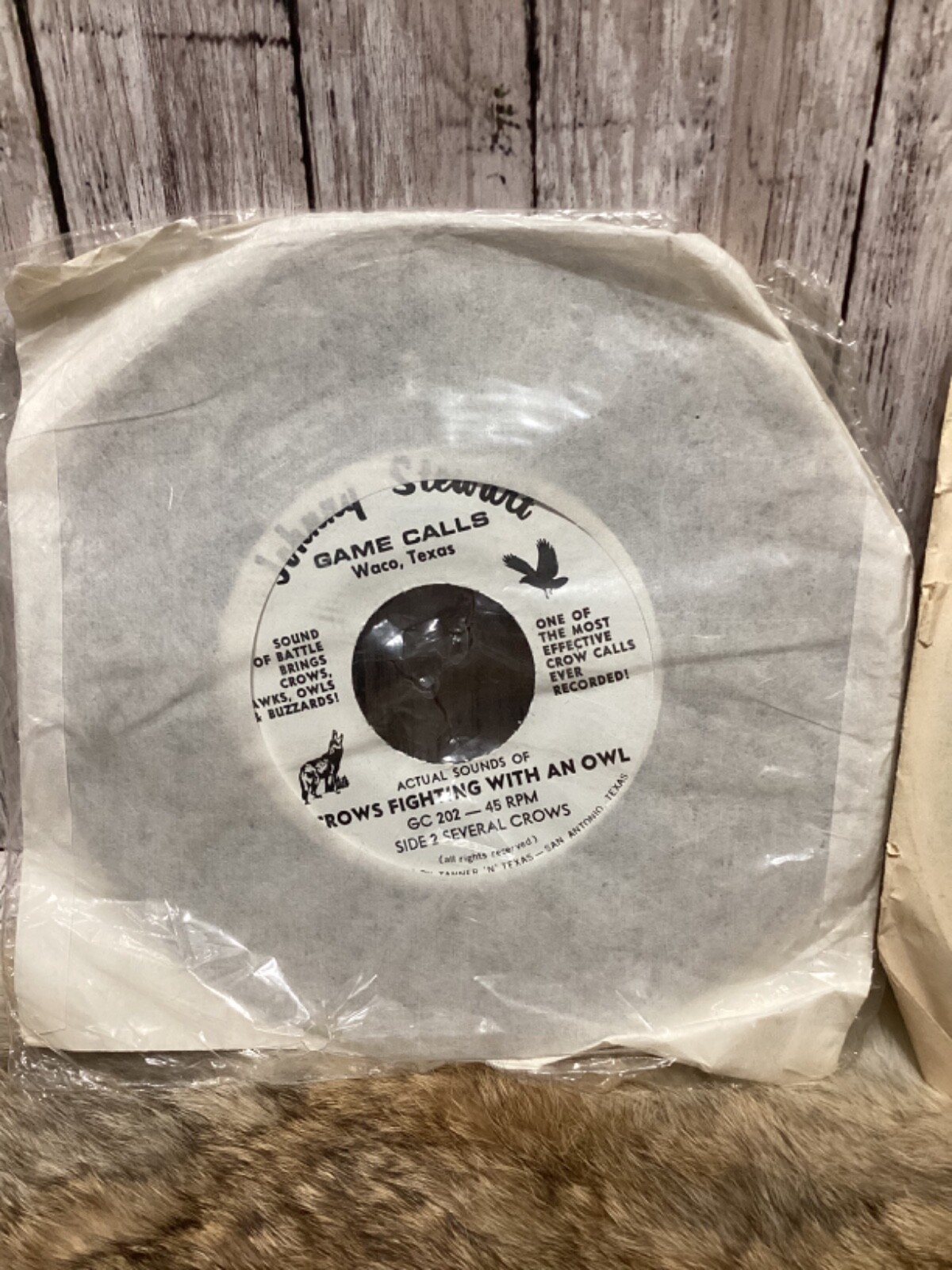 Crow Call Cd 2 NOS: Johnny Stewart Crow & Owl fight + SMITHS Fox Game Calls Vinyl 45 ...