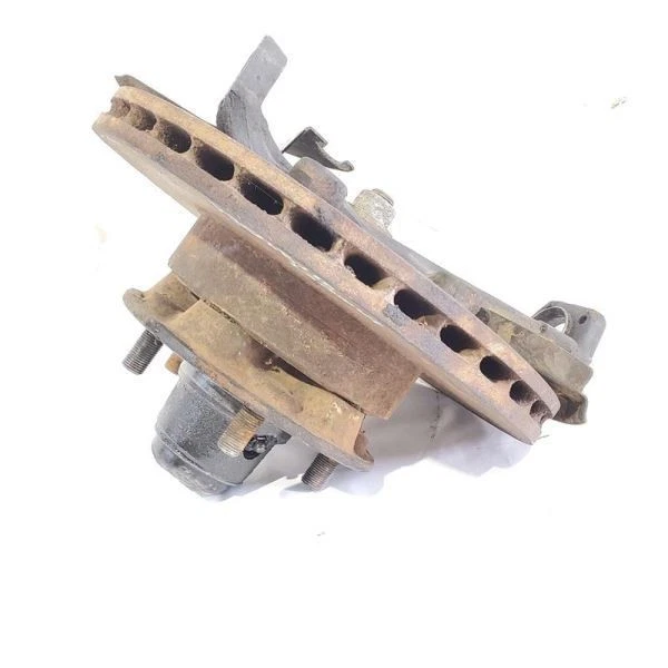 Front Left Spindle With Hub OEM 1979 1987 Jaguar XJS - Image 2 of 4