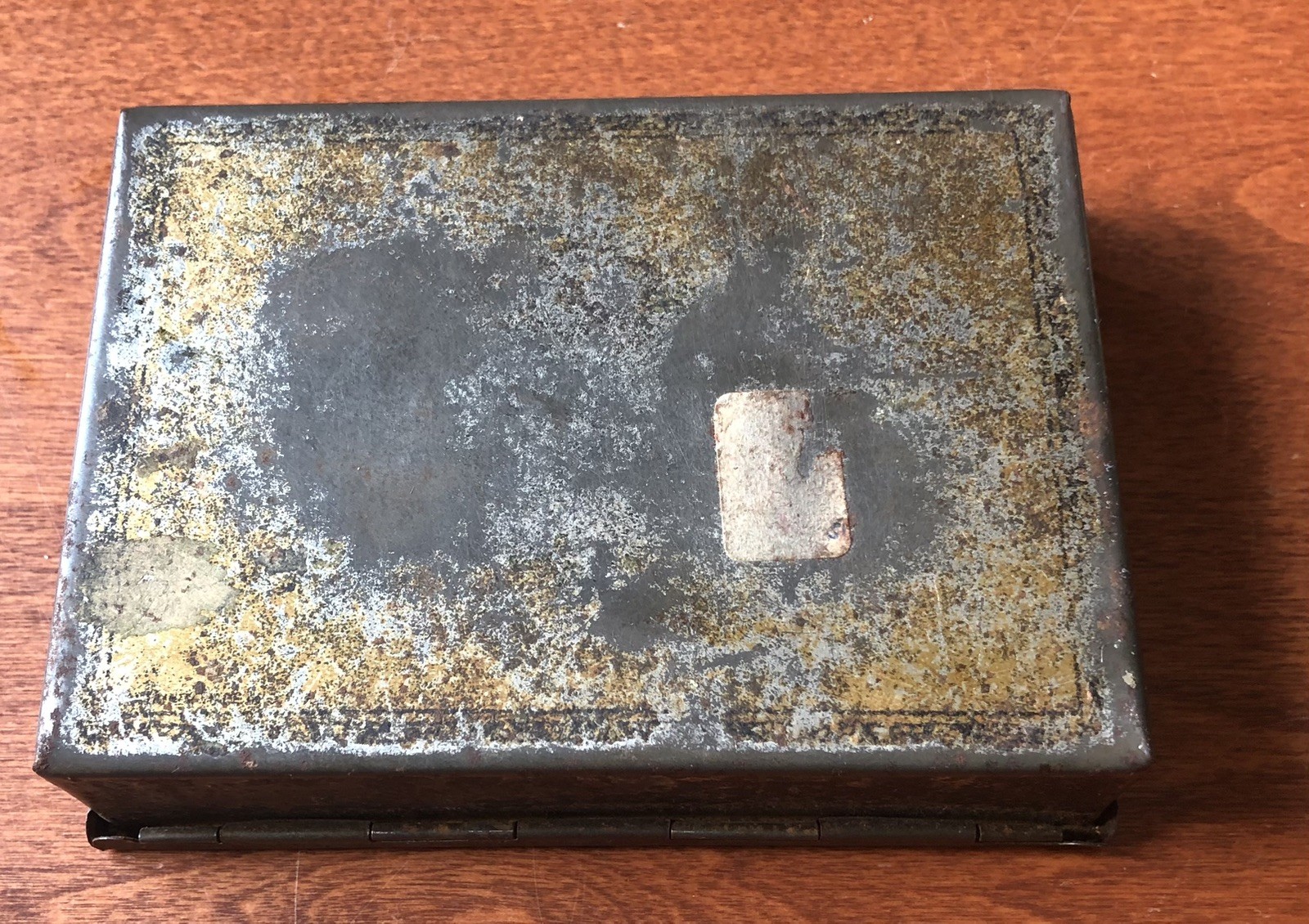 1930s VINTAGE “CUTEX FIVE MINUTE SET” COSMETICS TIN METAL EMPTY