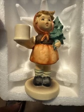 M.I. HUMMEL/GOEBEL GIRL WITH FIR TREE #116 TMK 7 PORCELAIN FIGURINE