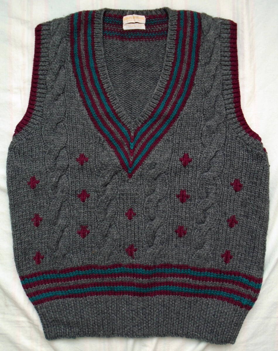 Vintage 80s Brooks Brothers Large Handknit Cable Knit Wool Sweater