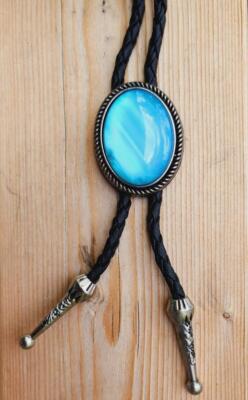 TEAL CRYSTAL ARTIFICIAL GEMSTONE SILVER RODEO COWBOY BOLOTIE WESTERN BOLO TIE