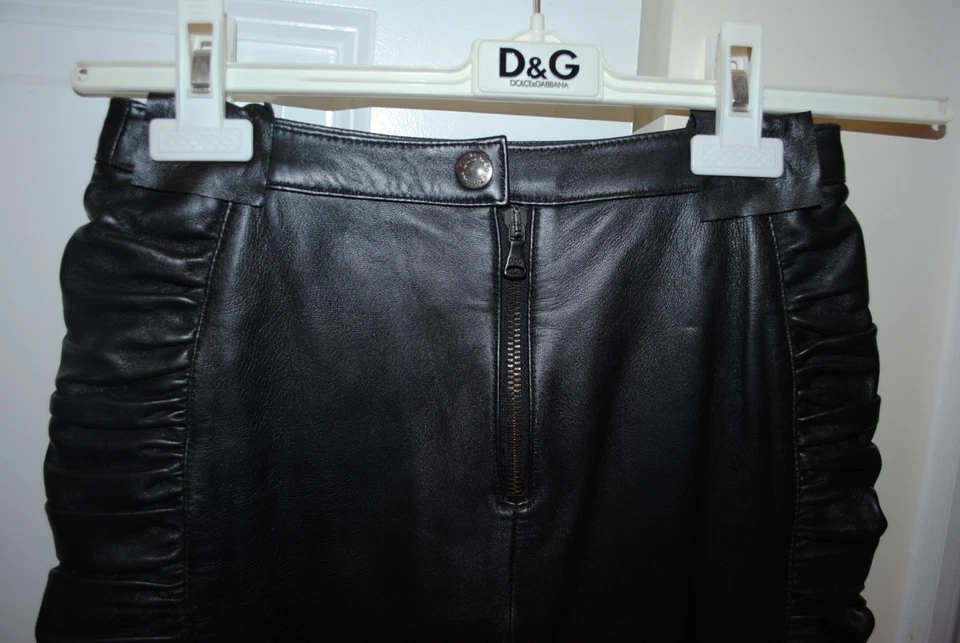 Falda de Cuero Diseñador D & G Dolce & Gabbana Falda Lápiz $1900 ¡Haz una Oferta!  Foto 4 de 4