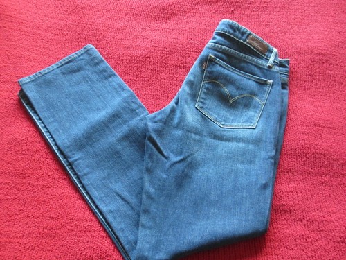 LEVIS DEMI CURVE STRAIGHT LEG BLUE JEANS 30 X 31 EXCELLENT CONDITION | eBay