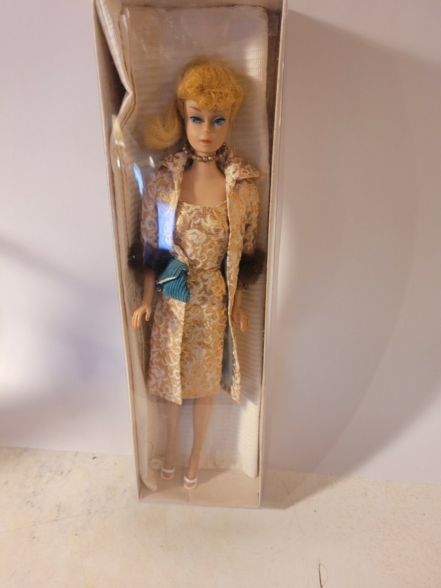 Vintage #6 All Original Blonde Ponytail Barbie Unplayed gold Vintage #6 All Original Blonde Ponytail Barbie Unplayed gold