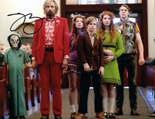  George MacKay Signed Autographed 8x10 Photo CAPTAIN FANTASTIC 11.22.63 COA