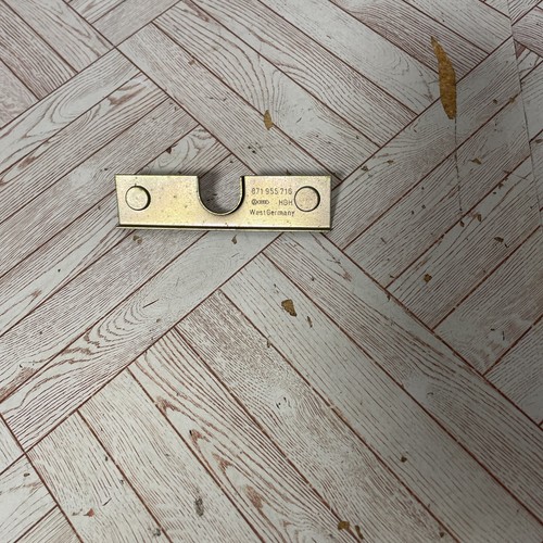 Halteblech Wischermotor VW Polo 86c Coupe 871955716