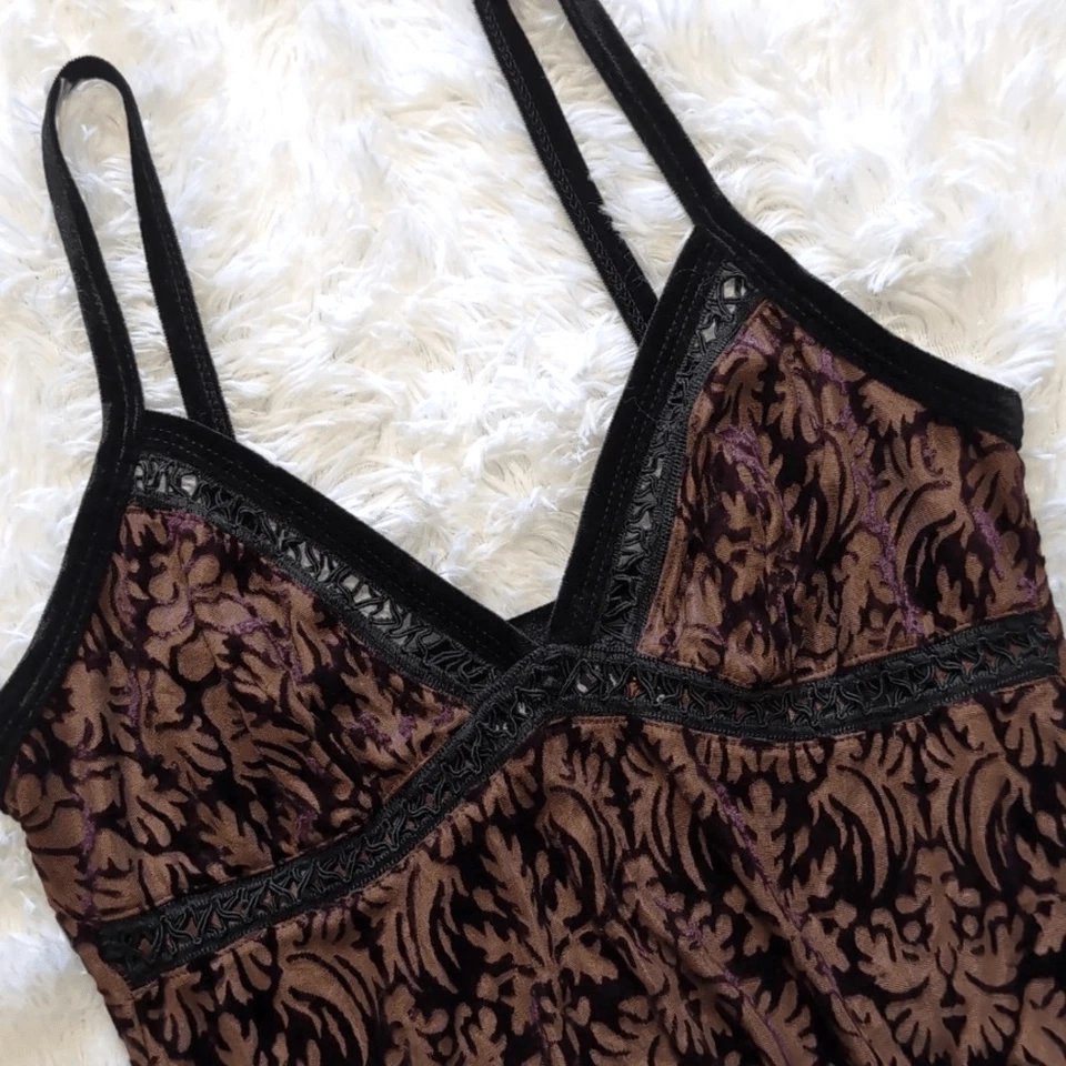 Camiseta sin mangas vintage de terciopelo Burnout púrpura transparente Lip Service años 90 Y2K gótico punk  Foto 3 de 4