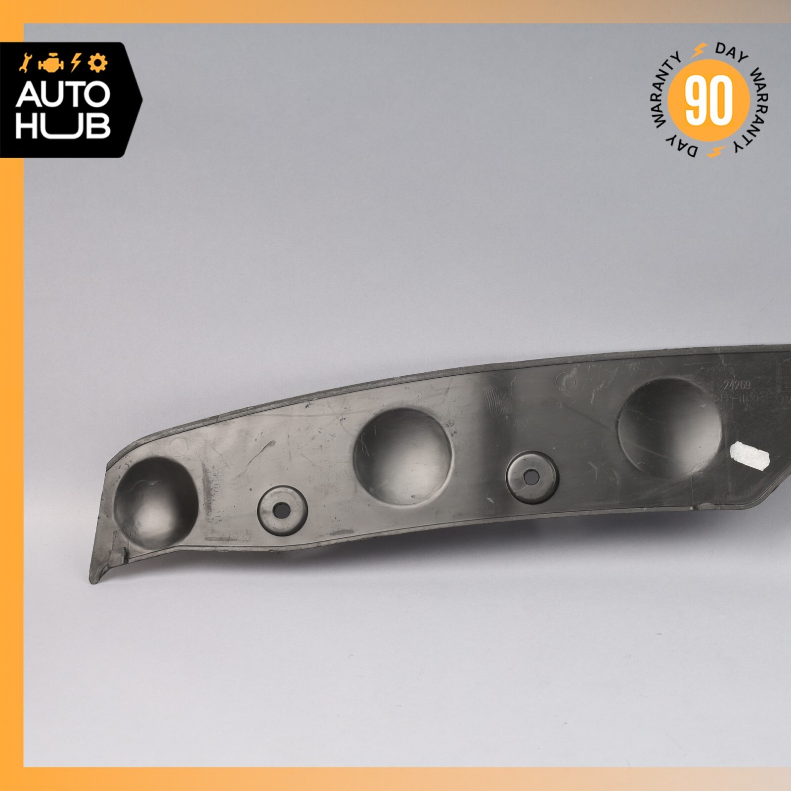 14-20 Maserati Ghibli M157 Front Bumper Upper Support Trim Panel 670010774 OEM