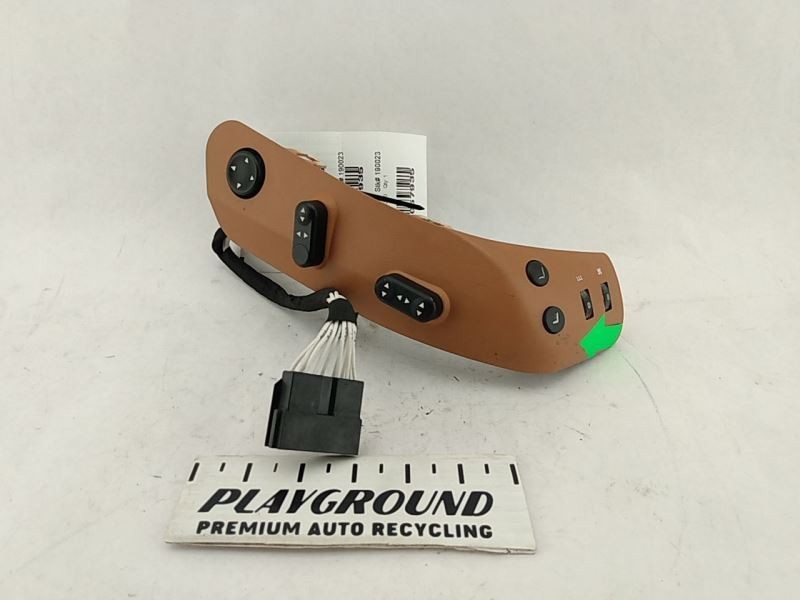 Maserati Quattroporte 2004-2008 Front Right Seat control switch