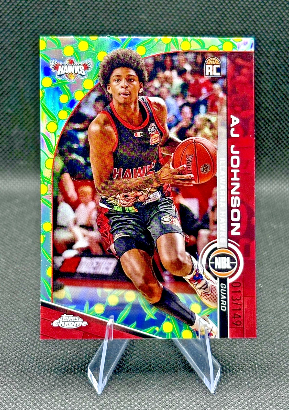 AJ Johnson /149 Golden Wattle Refractor 2023-24 Topps Chrome NBL #31 Hawks RC