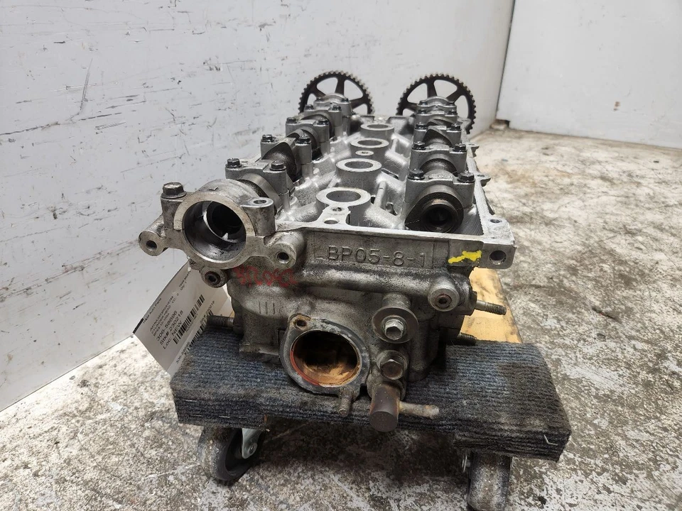 Conjunto de culata 94-97 MAZDA MX-5 MIATA 1,8 L OEM BPE8-10-100A Foto 2 de 4