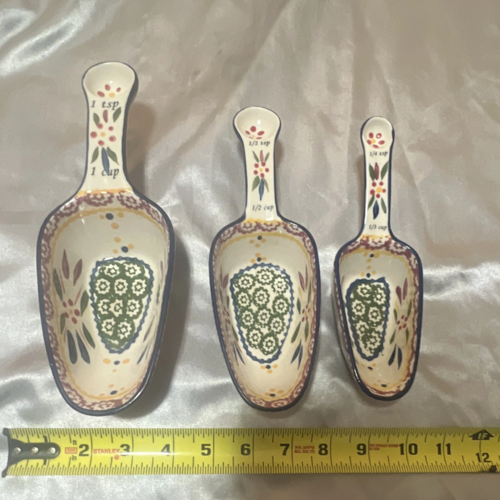 Ceramic Floral Scoop Measuring Cups Set, Nesting, 1/3–1 Cup Markings