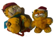 Vtg Dakin Garfield Takes The Mountain Plush Sleigh Sled Tag Santa Christmas Lot