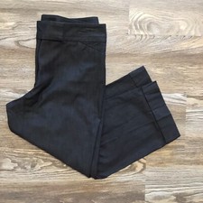 Ann Taylor Factory Gray Curvy Mid Rise Cuffed Capris size 6